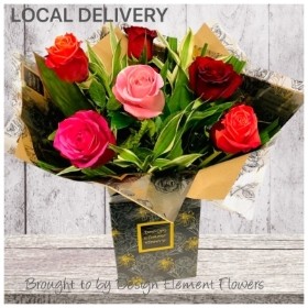 Luxury 6 Mixed Rose Hand tied